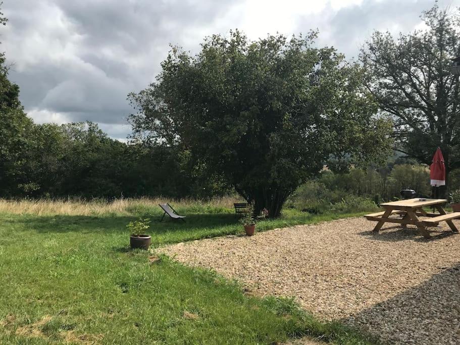 Maison De Bois En Pleine Nature A 20 Min De Beaune Montceau-et-Echarnant Zewnętrze zdjęcie